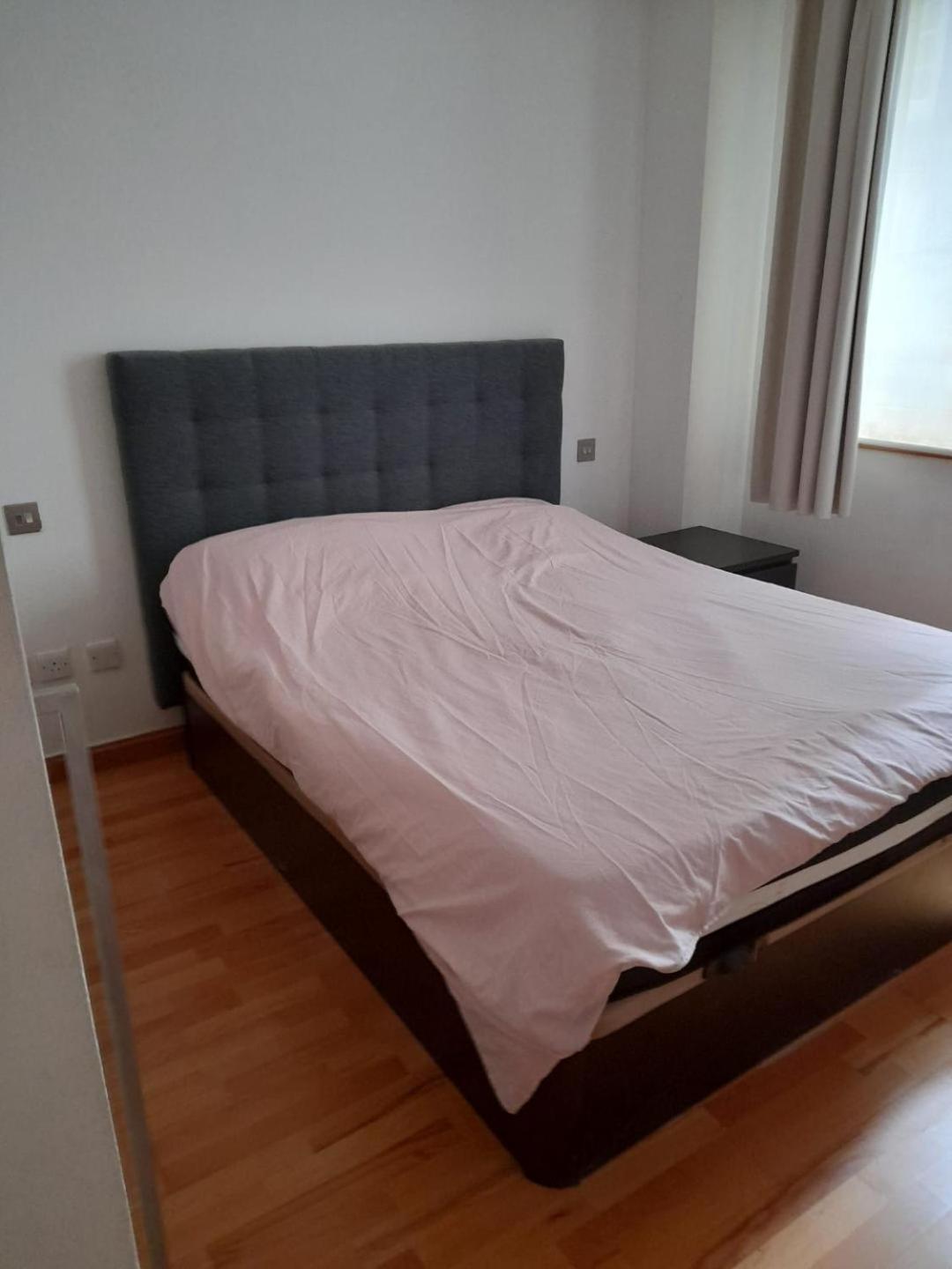 Three Bedroom Flat At Ocean Village Gibraltar Exterior foto
